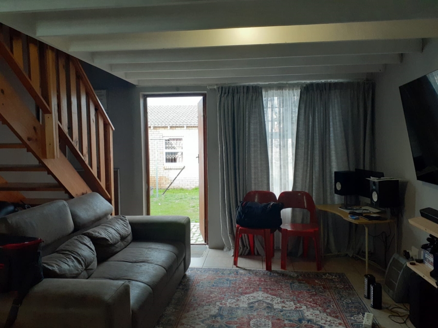 2 Bedroom Property for Sale in Walmer Link Eastern Cape